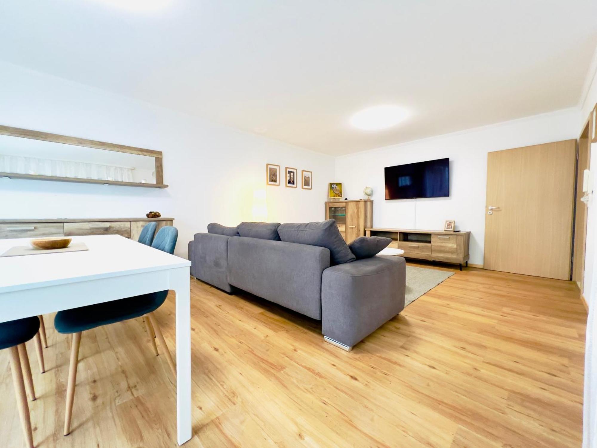 Modern Und Lichtdurchflutet - Ferienwohnung Mit Terrasse Fachbach Exteriér fotografie